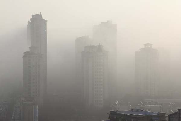 恒冠儀表提示您國內(nèi)多地區(qū)出現(xiàn)十面“霾”伏  那么新型儀表何時(shí)崛起？