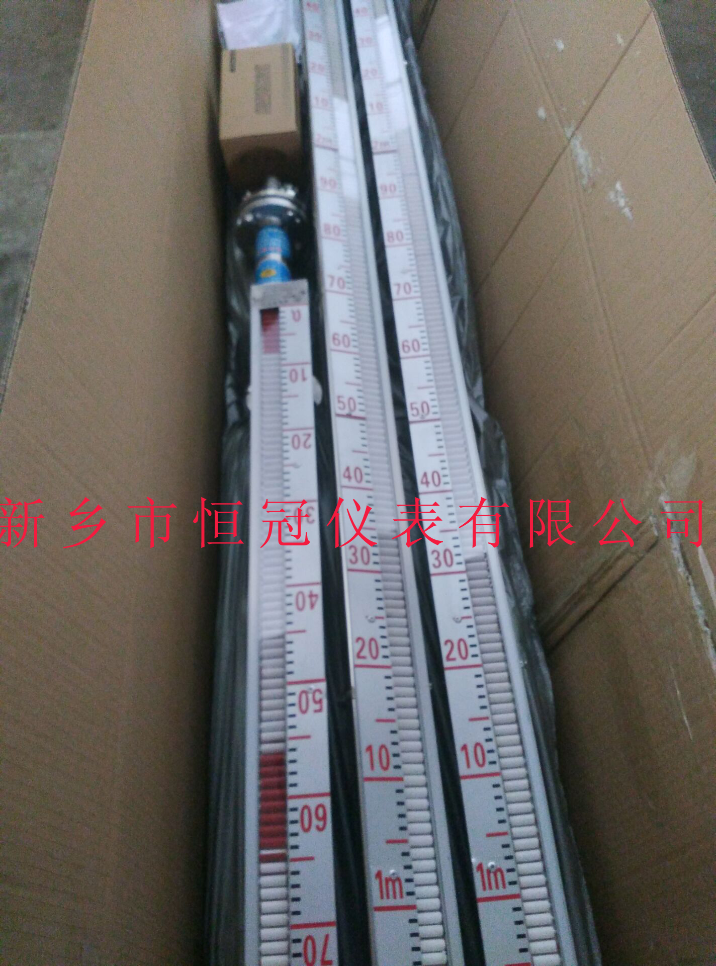 大連訂制的磁性翻板式液位計(jì)已發(fā)貨，李經(jīng)理您保持手機(jī)暢通，以方便接收